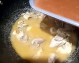 A picture of step 5 of Orange chicken.