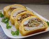 Göngyölt csirkemell sajtkabátban recept fázis 8 fotója