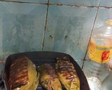Foto langkah ke 6 dari resep Pepes Ayam Daun Jeruk Jagung.