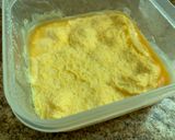 A picture of step 3 of Japanese omelette sandwiches.