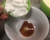 A picture of step 2 of Granadilla Yoghurt Ice Cream.