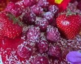 Une image de l'étape 10 de Bavarois à la mousse de framboises et glaçage miroir 😃.