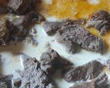 Foto del paso 3 de la receta: Carne con champiñones (hongos), a la olla