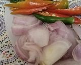 Gambar langkah 1 resipi Sotong Sup Serai 🇹🇭.