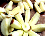 Foto del paso 2 de la receta: Cuadrados de manzana y canela con masa de hojaldre 😋😋😋😋