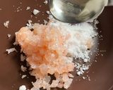 Foto del passaggio 4 della ricetta Riso con sbriciolata di gamberetti e uovo