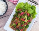Foto langkah ke 5 dari resep Tumis Daging Sapi Brokoli.
