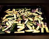A picture of step 3 of Zucchini onion chips.