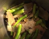 A picture of step 1 of Chicken Cafreal.