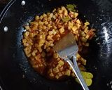 Foto langkah ke 6 dari resep Sambal Goreng Kentang.