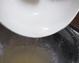 Foto del paso 2 de la receta: Pisco sour con azúcar flor 🍋