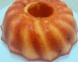 A picture of step 3 of CAKe with Raisins.