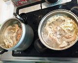 A picture of step 3 of Rich Chicken Paitan Niboshi Ramen.