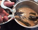 A picture of step 12 of Rich Chicken Paitan Niboshi Ramen.