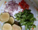 รูปขั้นตอนการทำที่ 1 ของ ยำไข่ดาวหมูสับ