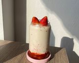 รูปขั้นตอนการทำที่ 6 ของ นมสตรอว์เบอร์รี่ ✨🍓🥛 After Valentine’s Day ~