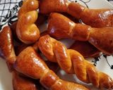 A picture of step 5 of Bow tie cardamon bread.