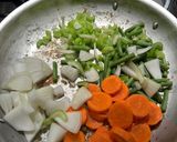 A picture of step 4 of Cashew Tofu (or Chicken).