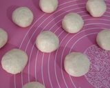 Foto langkah ke 3 dari resep Bakpao Merah Putih Isi Keju.