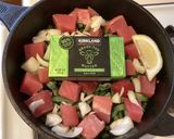 A picture of step 2 of California Farm Tuna & Green Beans in Butter.