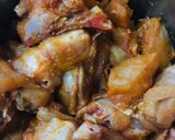 A picture of step 3 of Chicken smokey karahi.