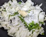 Foto del paso 1 de la receta: Guiso de arroz con pollo 🍗 Algo calentito, fácil y económico de hacer!