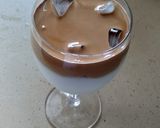 Foto langkah ke 2 dari resep Dalgona coffee.