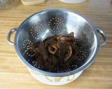 A picture of step 3 of Lee's Sweet And Spicy Cola Pepper Beef Jerky.