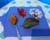 Foto langkah ke 2 dari resep Sayur Buncis Kuah Kuning.