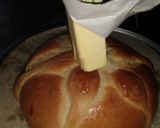 Foto del paso 8 de la receta: Pan de muerto relleno de queso crema y chocolate abuelita