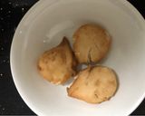 A picture of step 8 of Dahi vada.