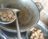 Foto langkah ke 2 dari resep Sosis dan Bakso Saos Lada Hitam.