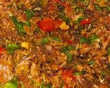 Foto langkah ke 4 dari resep Tongkol Suwir Pedas Bumbu Balado.