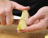 Klasszikus franciasaláta recept fázis 3 fotója