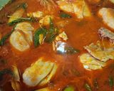 Gambar langkah 4 resipi Ayam Masak Asam Pedas.