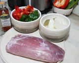 Foto del paso 1 de la receta: Cuadrada de cerdo con papas en olla a presión