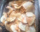 A picture of step 3 of Home Fried Potato Chips!.