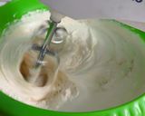 Foto langkah ke 3 dari resep Bolu Susu Mesis.