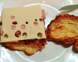 Foto del paso 5 de la receta: Croissant de jamón york y queso emmental