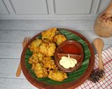 Foto langkah ke 7 dari resep Bakwan jagung saus mayo sambal. cemilan sore ☕ 🌽.