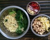 Foto langkah ke 3 dari resep Mie Goreng Tahu.