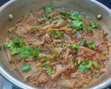 A picture of step 4 of Papad Methi sabji.