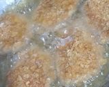 A picture of step 4 of Chicken Supreme Burger.