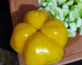 A picture of step 1 of Greek salad with ranch dressing.