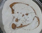A picture of step 2 of Bathua (chill) puri.