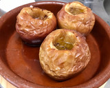 Foto del paso 1 de la receta: Solomillo de cerdo en salsa con su guarnición de zanahoria, manzana asada y cebolla caramelizada