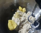 Foto langkah ke 2 dari resep Donat kepang tanpa telur.