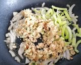 Foto del paso 6 de la receta: Jamoncitos de pollo al horno con frutos secos
