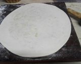 A picture of step 6 of Aalu wala pratha.