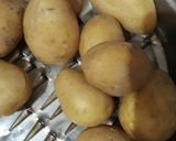 દમ આલુ (Dum Aloo Recipe In Gujarati) રેસીપી સ્ટેપ1ફોટો